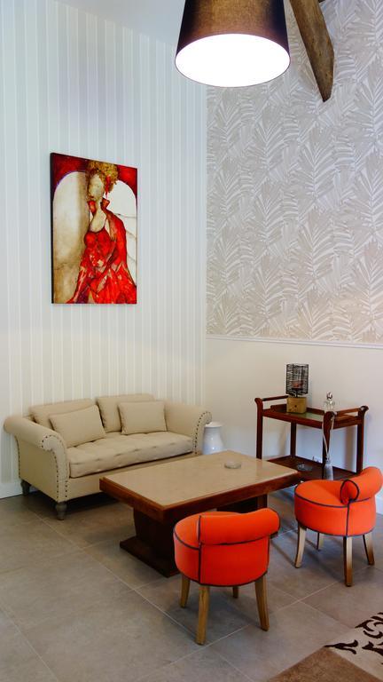 La Petite Girondine, La Suite... Pujols  部屋 写真